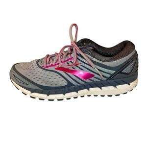 Brooks Women’s Ariel ’18 Running Shoes - Size 9